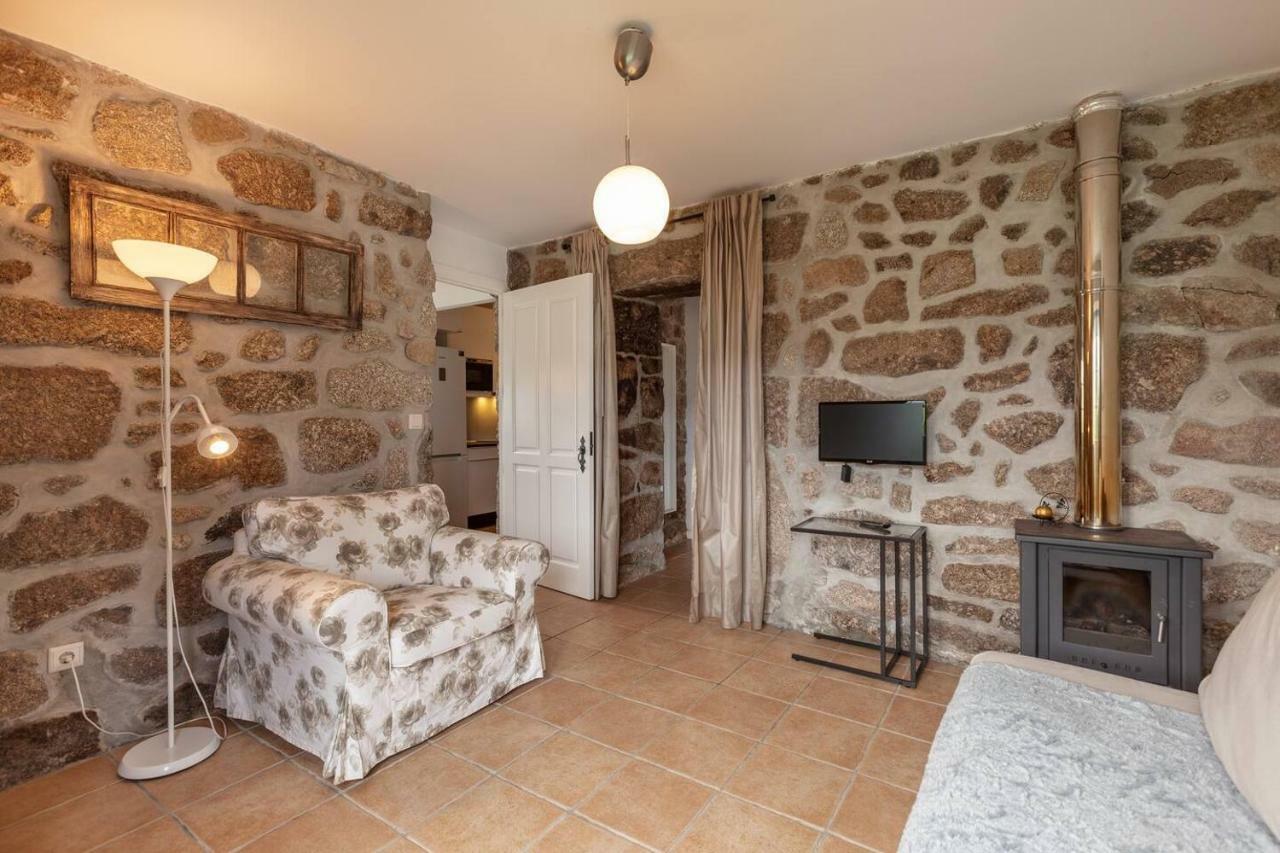 Eido Do Carvalhoso - Casa De Campo Em Arcos De Valdevez Exterior foto